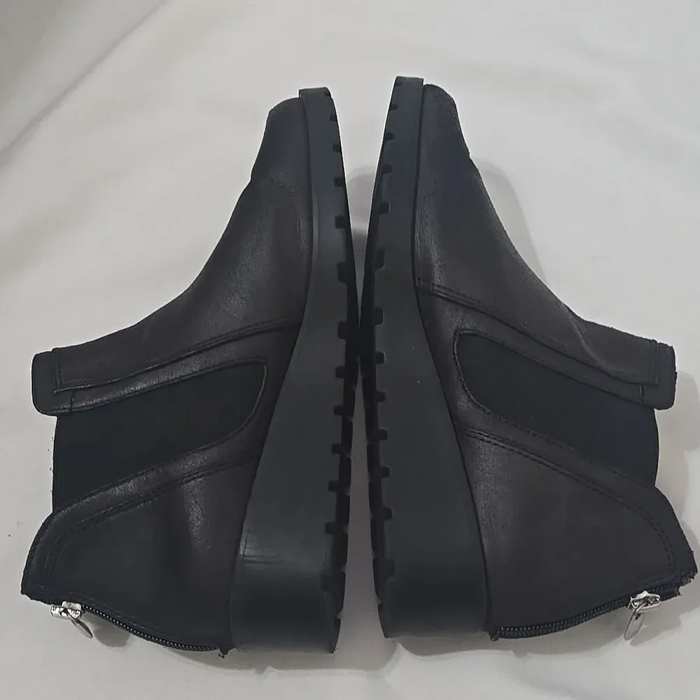 Adrienne Vittadini stylish black
